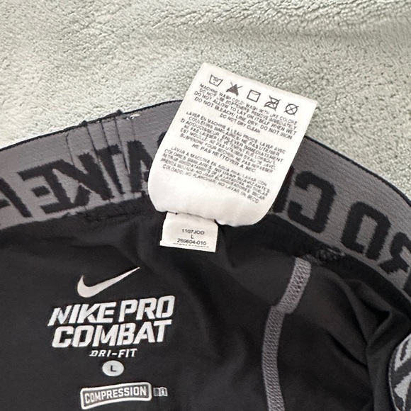 Nike Black Boxer Briefs - Picture 6 of 10